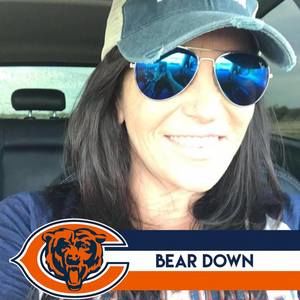 Meet your Posher, Lora